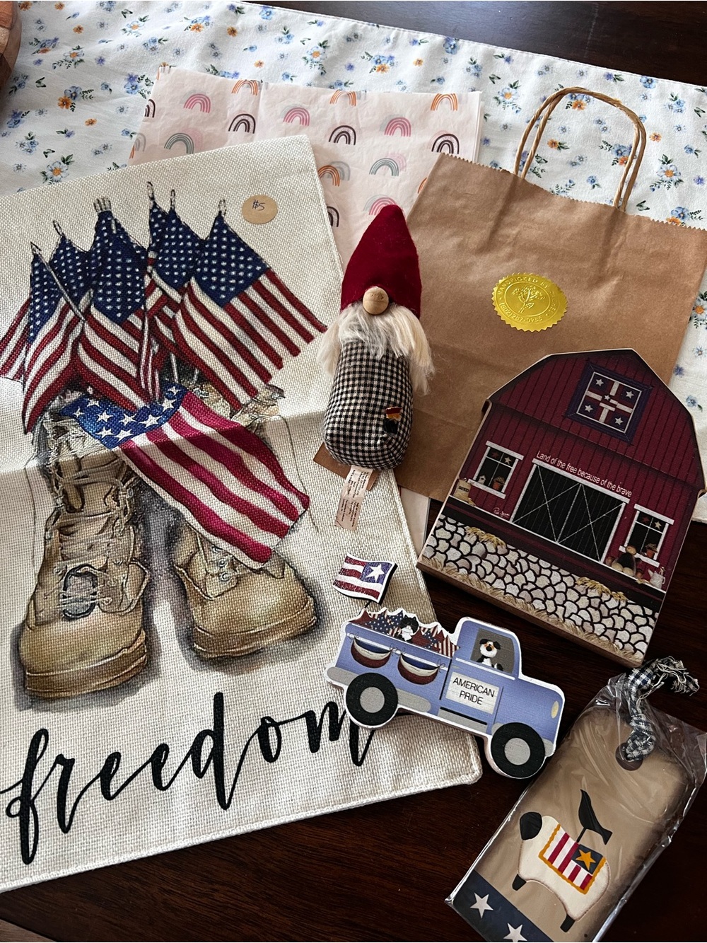 Patriotic 'Freedom' lot, Flag Boots Garden flag, Red, White, Blue decor